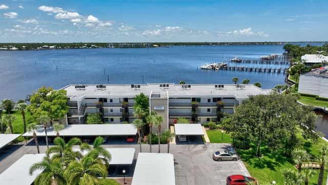 1950 SW Palm City Road 14-304, Stuart, FL 34994