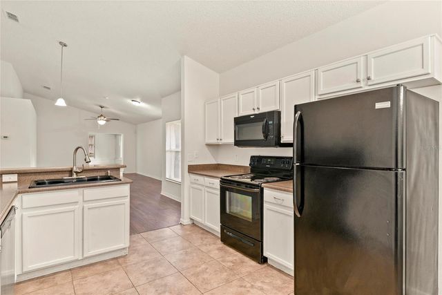 333 BAY STREET, Apopka, FL 32712