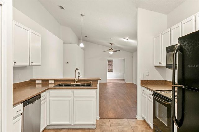 333 BAY STREET, Apopka, FL 32712