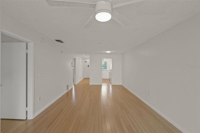 3987 MACEACHEN BLVD 133, Sarasota, FL 34233