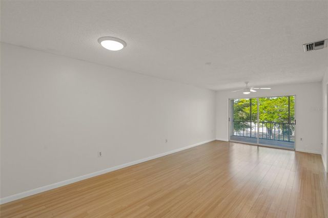 3987 MACEACHEN BLVD 133, Sarasota, FL 34233