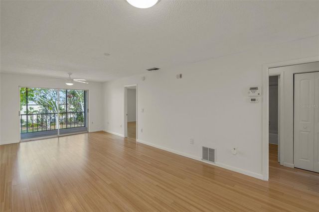 3987 MACEACHEN BLVD 133, Sarasota, FL 34233