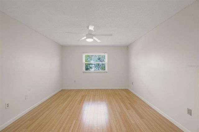 3987 MACEACHEN BLVD 133, Sarasota, FL 34233