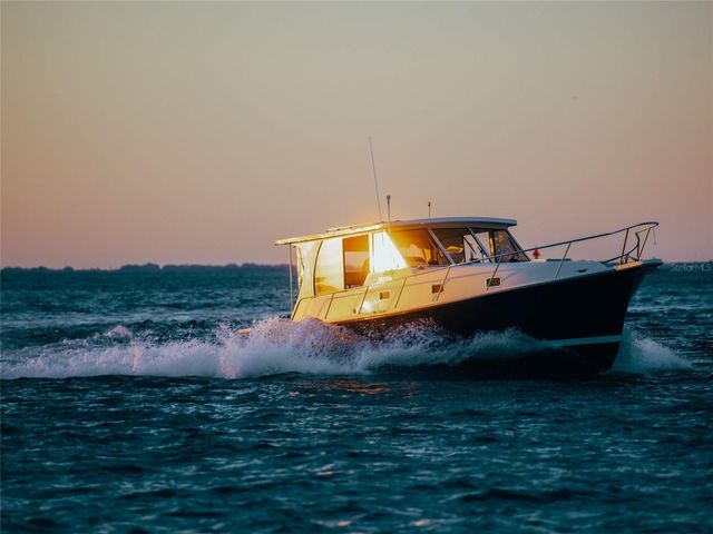 3987 MACEACHEN BLVD 133, Sarasota, FL 34233