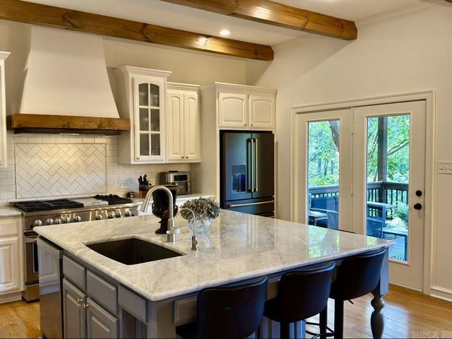 2730 Collins Drive, Conway, AR 72034