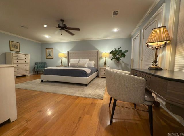 2730 Collins Drive, Conway, AR 72034