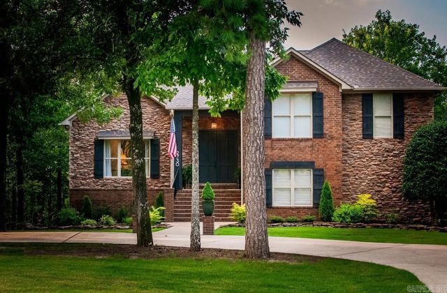 2730 Collins Drive, Conway, AR 72034