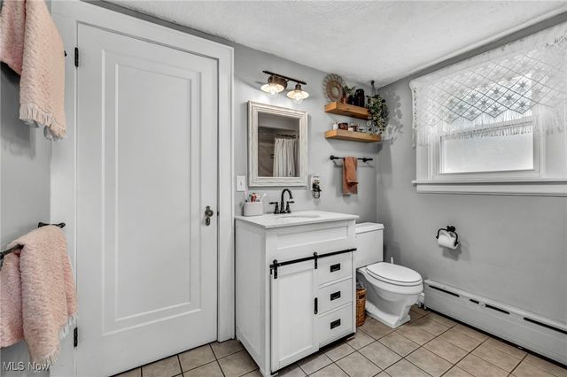 308 E Baird Avenue, Barberton, OH 44203