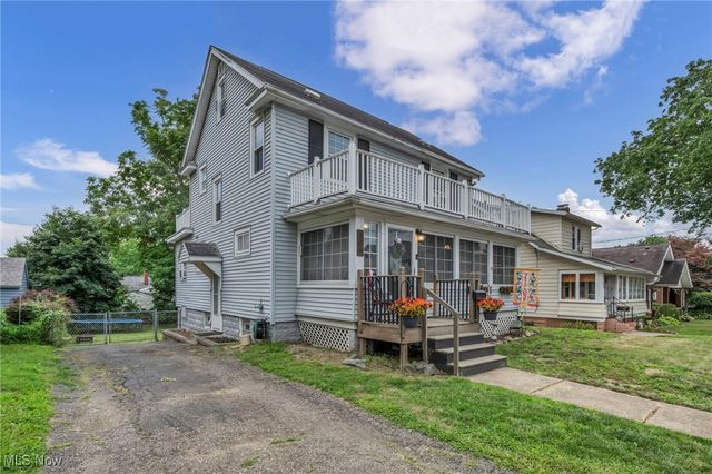 308 E Baird Avenue, Barberton, OH 44203