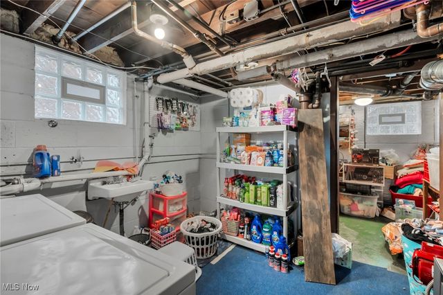 308 E Baird Avenue, Barberton, OH 44203