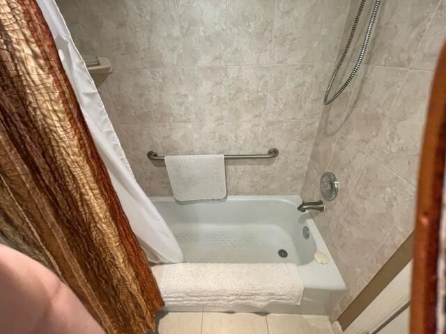 22 Colonial Club Drive 103, Boynton Beach, FL 33435
