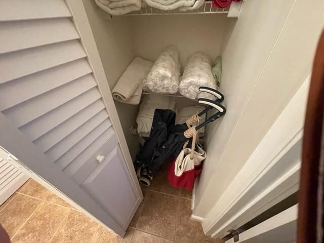 22 Colonial Club Drive 103, Boynton Beach, FL 33435