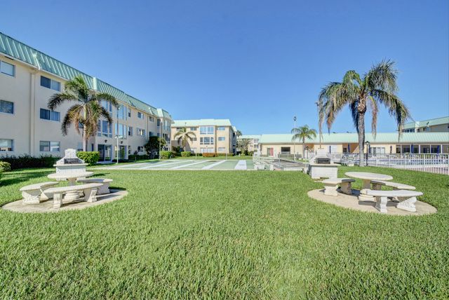 22 Colonial Club Drive 103, Boynton Beach, FL 33435
