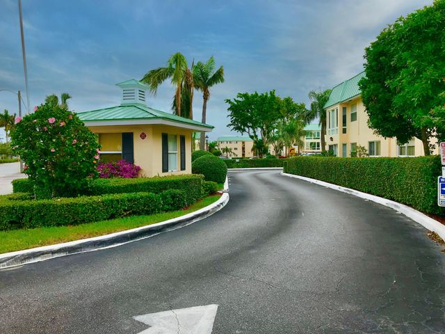 22 Colonial Club Drive 103, Boynton Beach, FL 33435