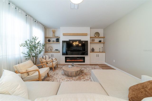 11012 ROBERT FROST DRIVE, Winter Garden, FL 34787