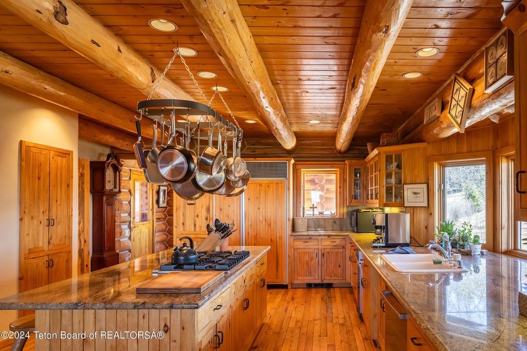 465 E RIGBY Road, Alta, WY 83414 photo 11