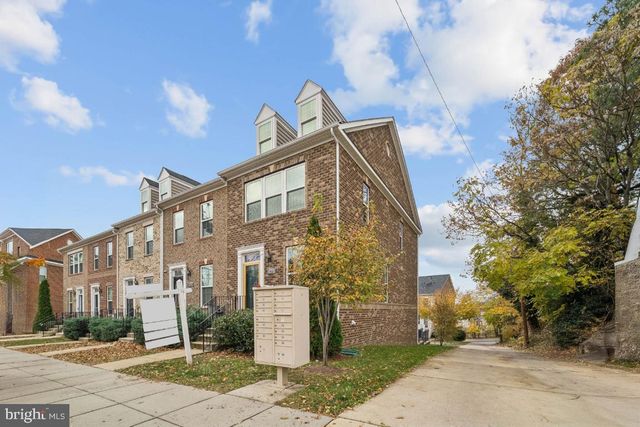 3421 11TH PL SE, Washington, DC 20032