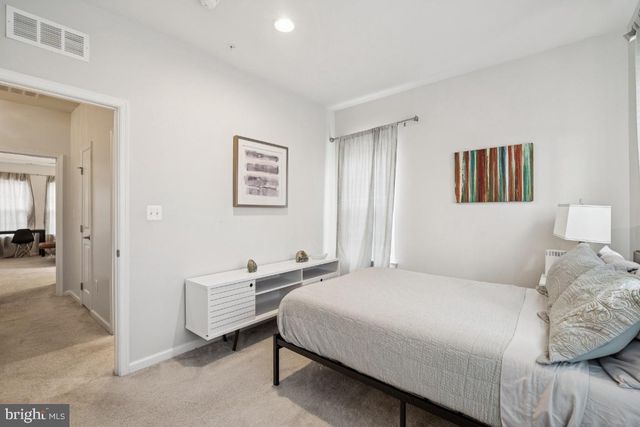 3421 11TH PL SE, Washington, DC 20032