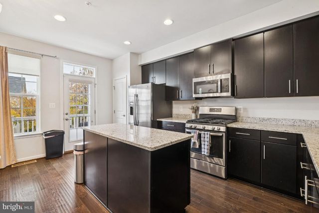 3421 11TH PL SE, Washington, DC 20032