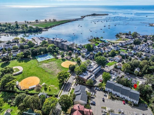 65 Ellsworth Street APT 302, Bridgeport, CT 06605