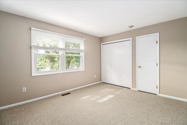 65 Ellsworth Street APT 302, Bridgeport, CT 06605