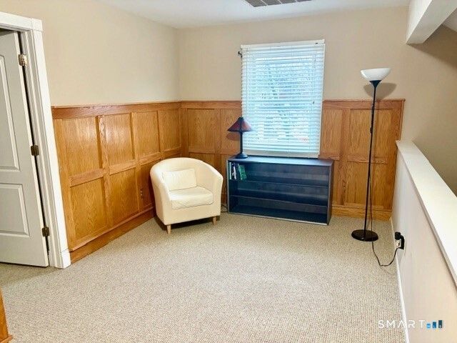 65 Ellsworth Street APT 302, Bridgeport, CT 06605