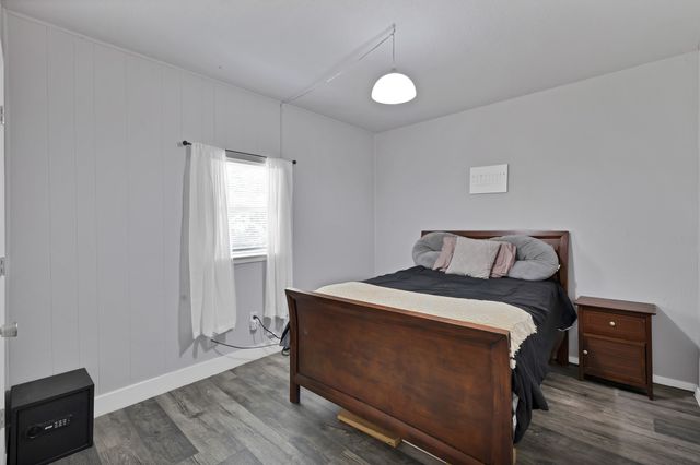 1429 W Water Street, Weatherford, TX 76086