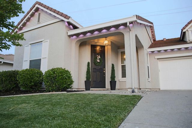12372 Pawcatuck Way, Rancho Cordova, CA 95742