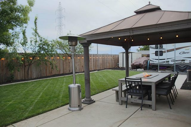 12372 Pawcatuck Way, Rancho Cordova, CA 95742