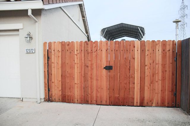 12372 Pawcatuck Way, Rancho Cordova, CA 95742