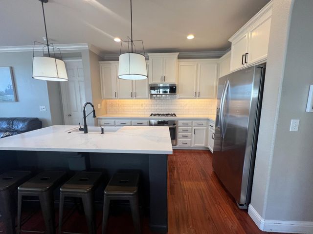 12372 Pawcatuck Way, Rancho Cordova, CA 95742