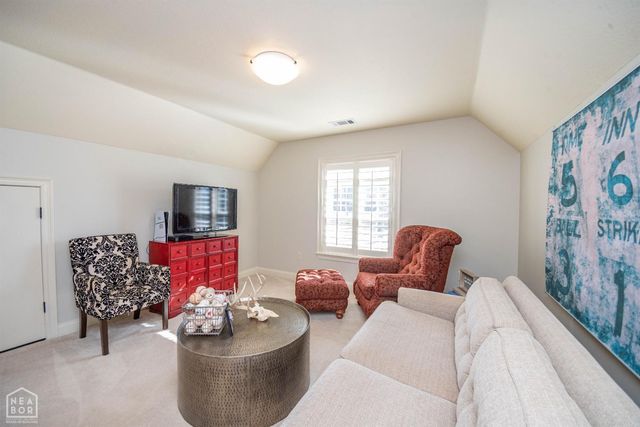 1014 Lake Crest Drive, Jonesboro, AR 72404