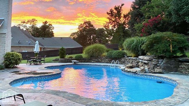 1014 Lake Crest Drive, Jonesboro, AR 72404