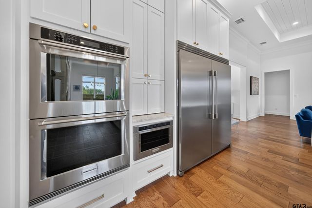 1572 Maple Circle, Tyler, TX 75703