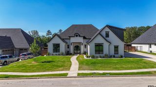 1572 Maple Circle, Tyler, TX 75703