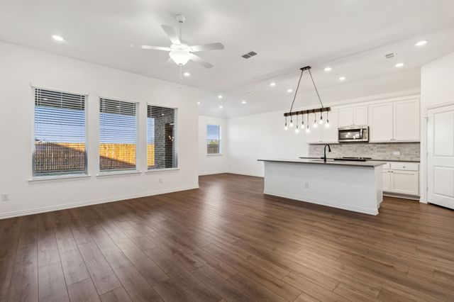 718 Declaration Drive, Princeton, TX 75407