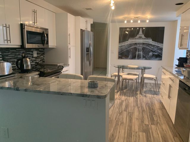 7770 La Mirada Drive, Boca Raton, FL 33433