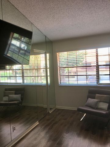 7770 La Mirada Drive, Boca Raton, FL 33433