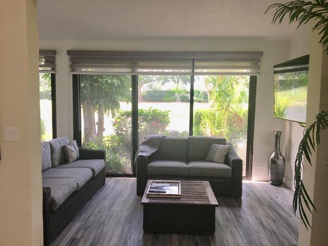 7770 La Mirada Drive, Boca Raton, FL 33433