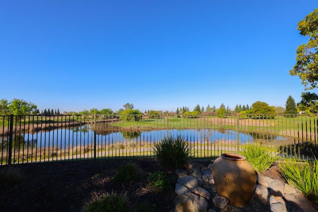 113 Lasso Lake Ct, Lincoln, CA 95648