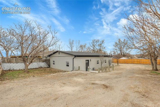 1710 E Ash Street, Pueblo, CO 81001