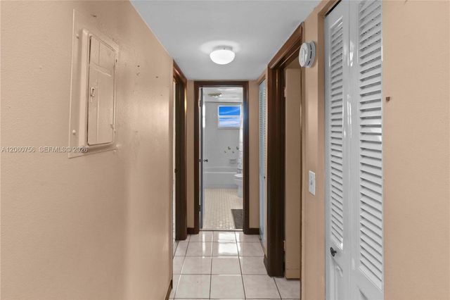 131 SE 3rd Ave 101, Dania Beach, FL 33004