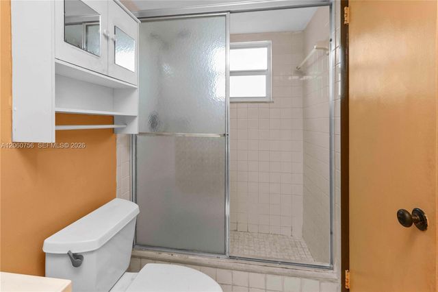 131 SE 3rd Ave 101, Dania Beach, FL 33004