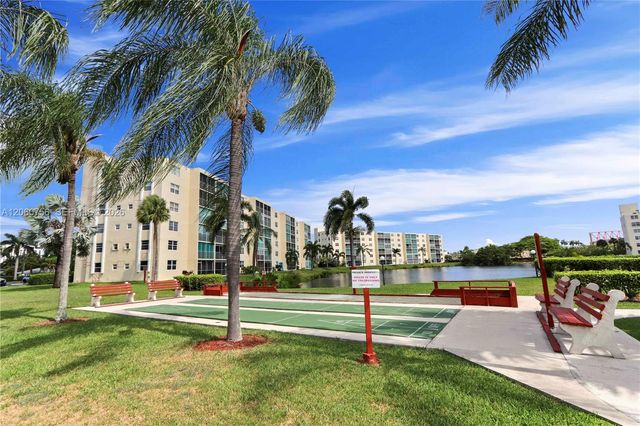 131 SE 3rd Ave 101, Dania Beach, FL 33004