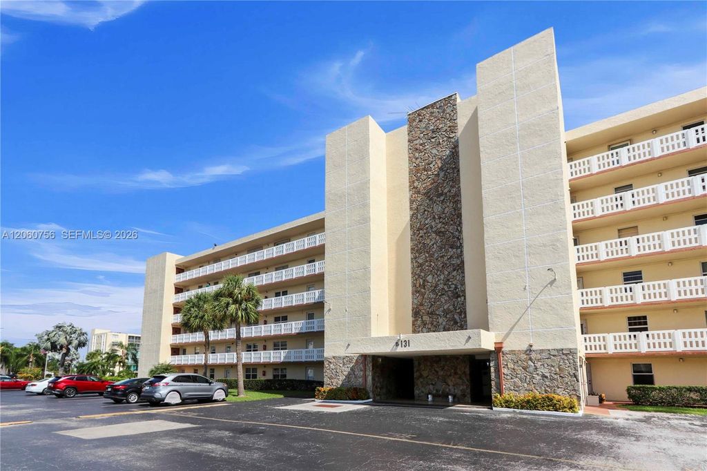 131 SE 3rd Ave 101, Dania Beach, FL 33004