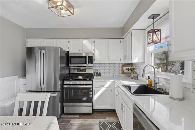 825 Center Street, Forked River, NJ 08731