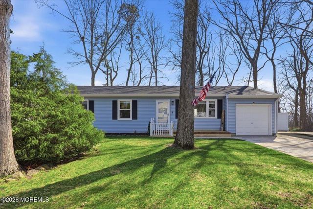 825 Center Street, Forked River, NJ 08731