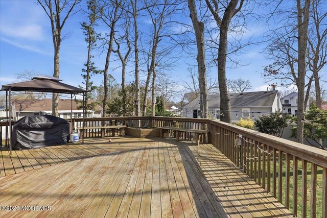 825 Center Street, Forked River, NJ 08731