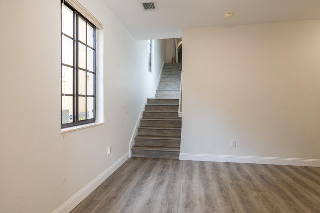 1639 PASSION VINE Circle 16-4, Weston, FL 33326