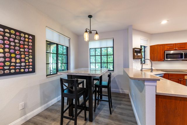1639 PASSION VINE Circle 16-4, Weston, FL 33326